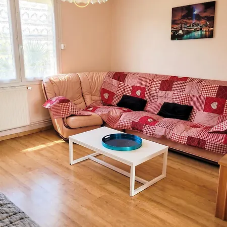 Familial Avec Jardin Et Vue Sur A Clairac, 80 M² * Clairac (Lot-et-Garonne)